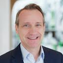 Dr. Henrik Hahn