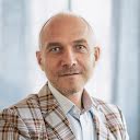 Dr. Frank  Grossmann