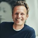 Henning  Schröder