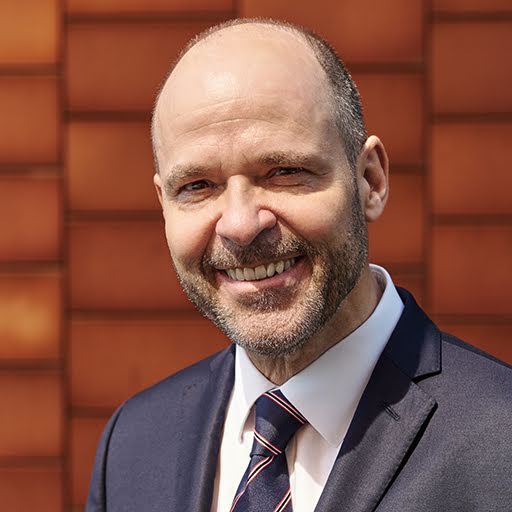 Dr. Dirk Pramann